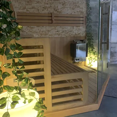 Castle Wellness * 페치